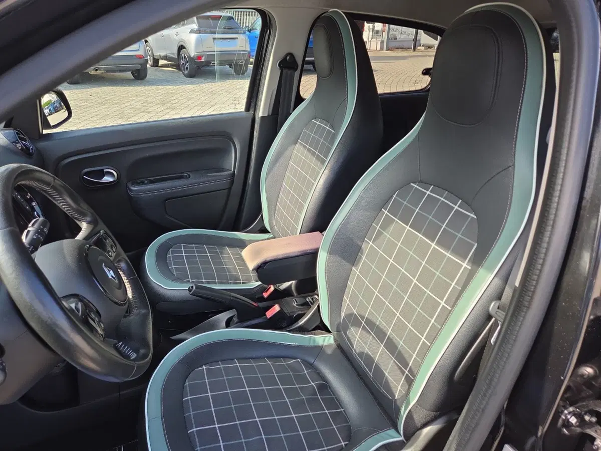 Renault Twingo usata a Lucca (7)
