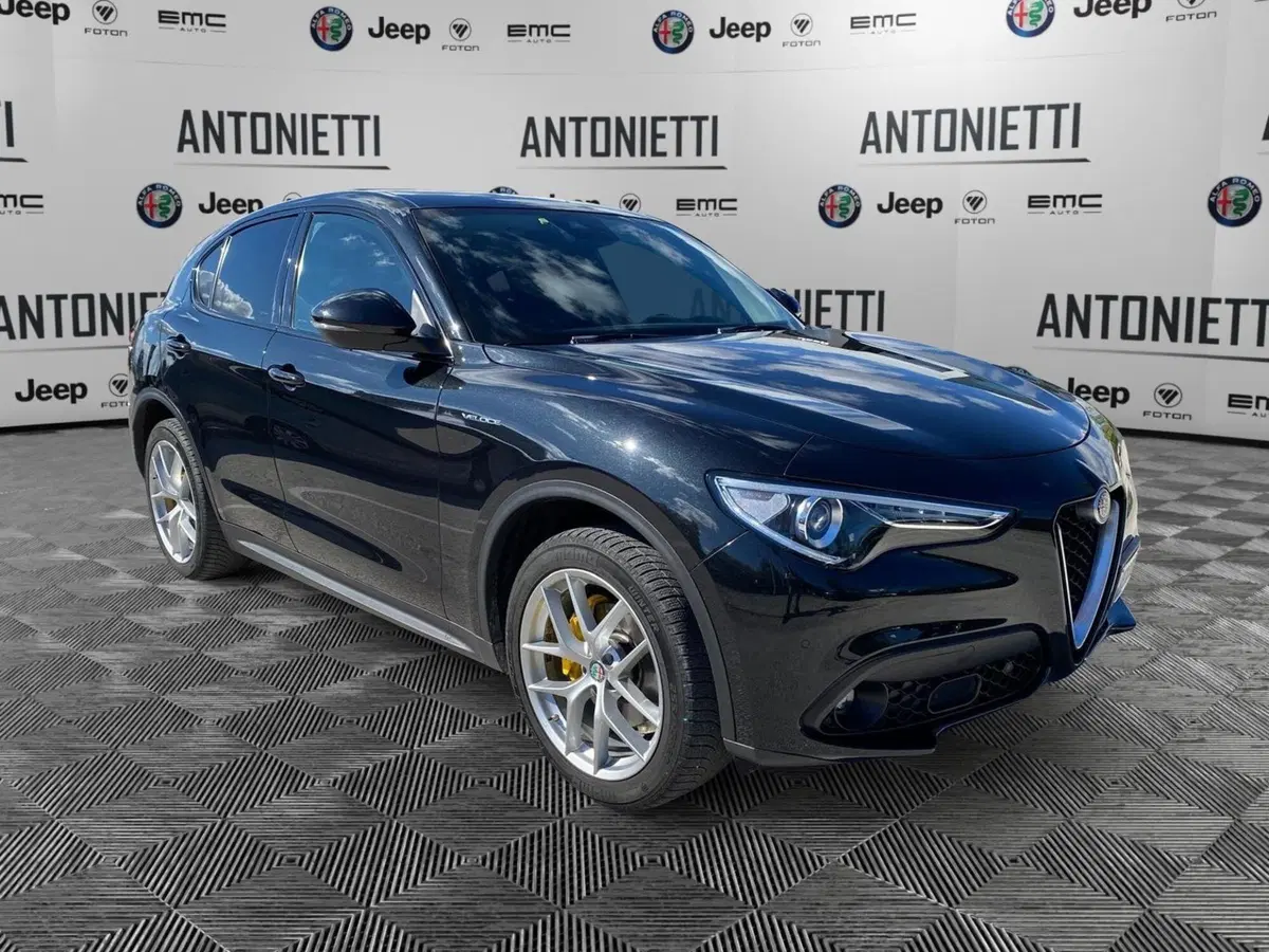 Alfa Romeo Stelvio usata a Ancona (2)