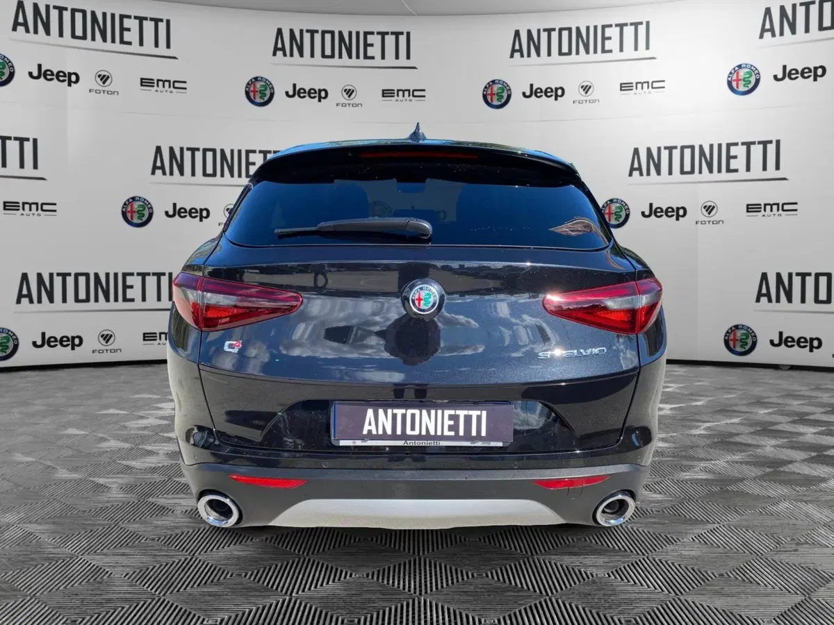 Alfa Romeo Stelvio usata a Ancona (5)