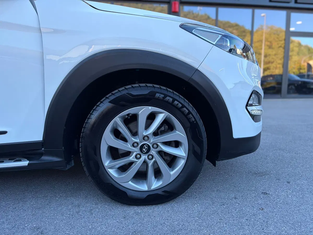 Hyundai Tucson usata a Ancona (20)