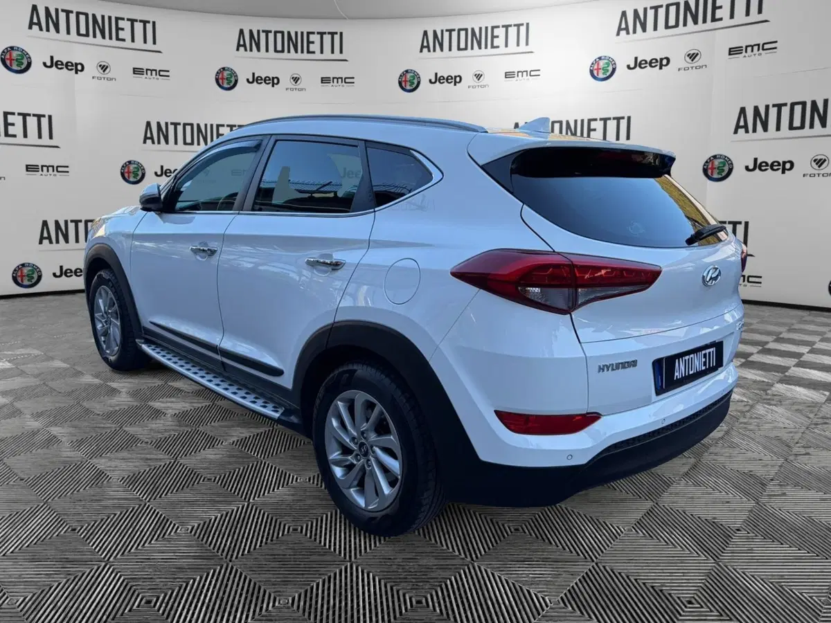 Hyundai Tucson usata a Ancona (7)