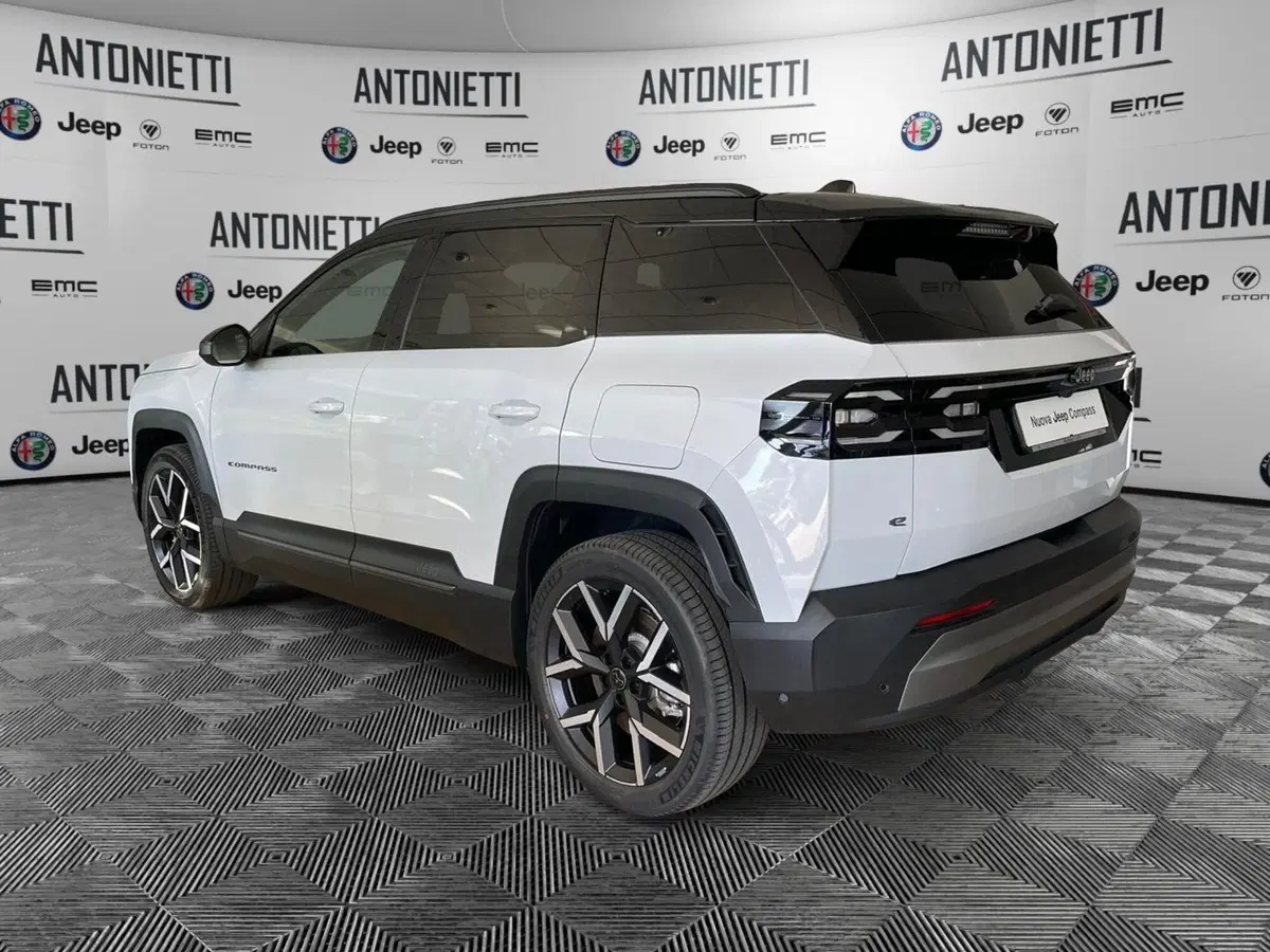 Jeep Compass nuova a Ancona (6)