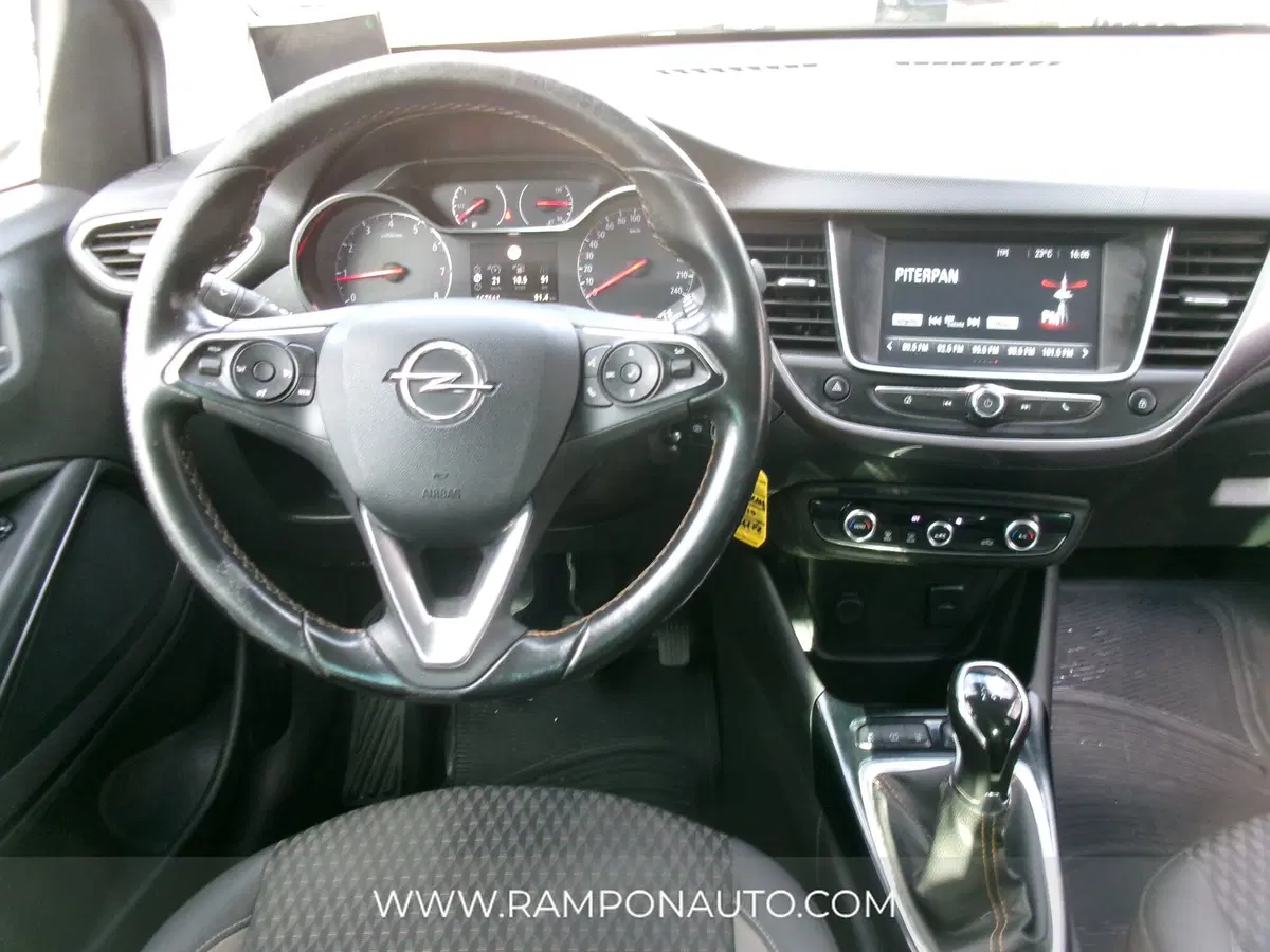 Opel Crossland X usata a Venezia (13)