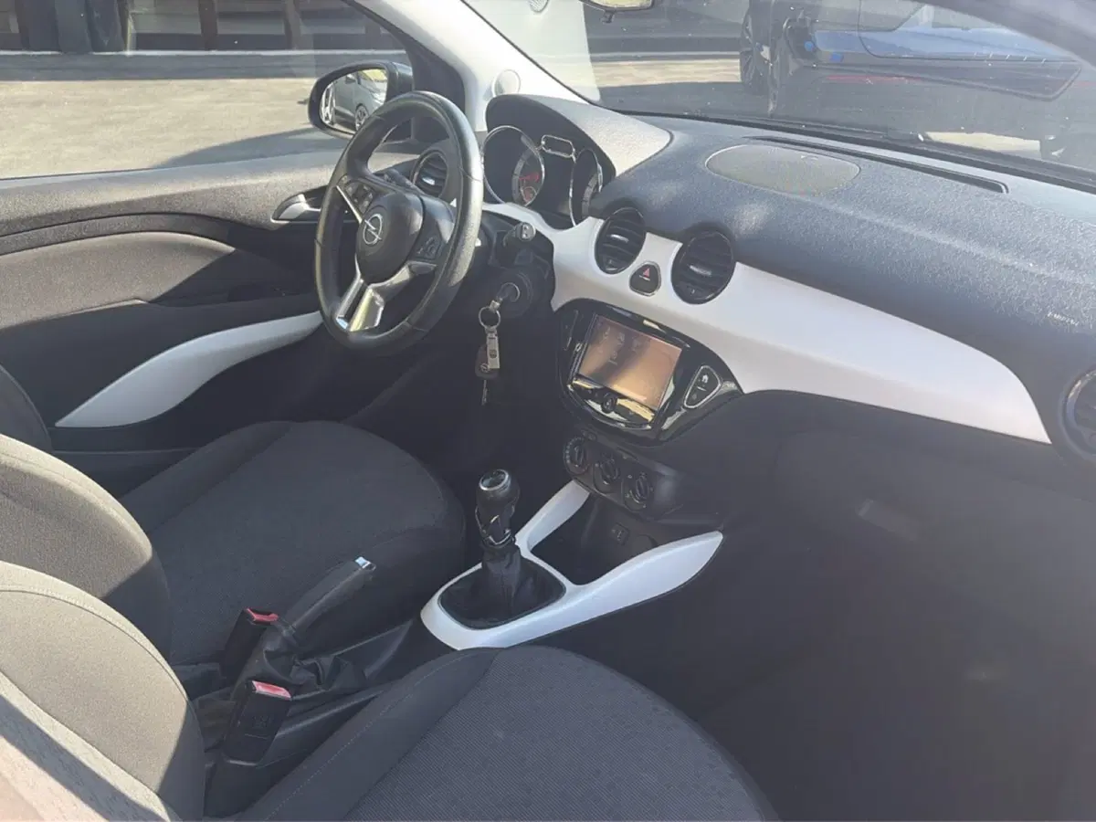 Opel Adam usata a Lucca (13)