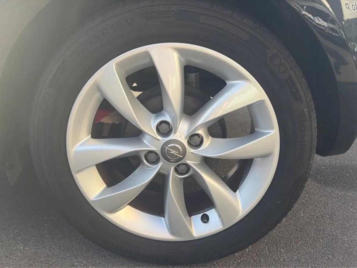Opel Adam usata a Lucca (9)