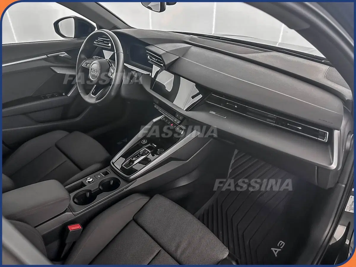 Audi A3 Sportback usata a Milano (12)