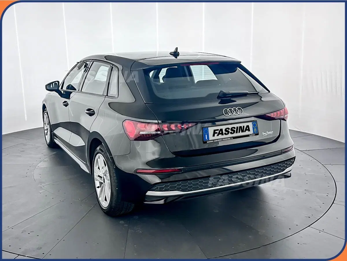 Audi A3 Sportback usata a Milano (4)
