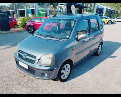 Opel Agila 1.2 16V Edition del 2006 usata a Ravenna