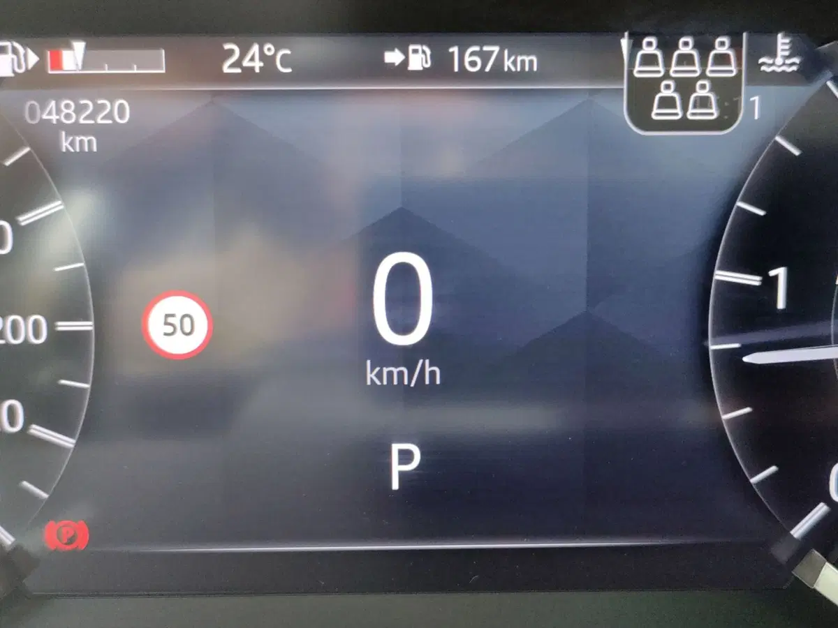 Land Rover Discovery Sport usata a Lecco (10)