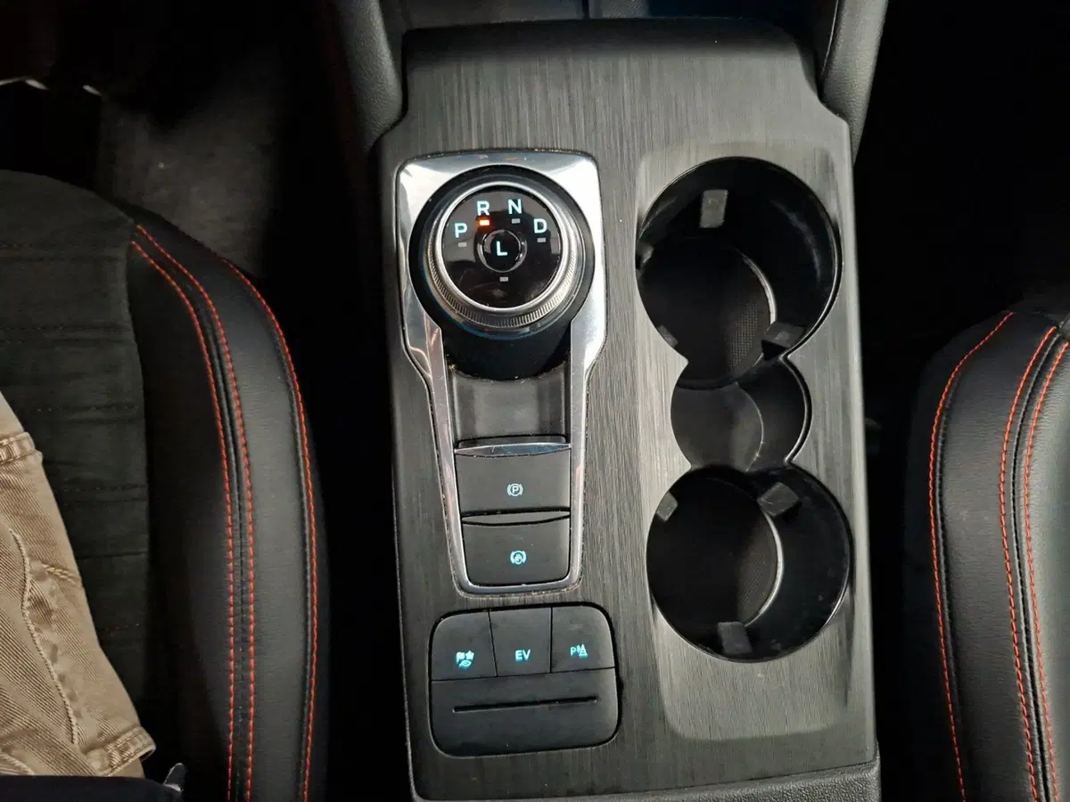 Ford Kuga usata a Arezzo (15)