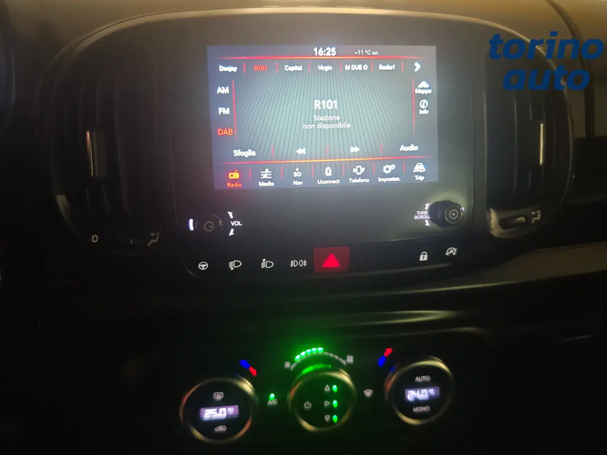 Fiat 500L usata a Torino (15)
