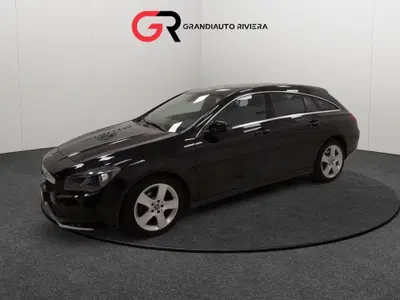 Mercedes-Benz CLA Shooting Brake 180 d Sport del 2018 usata a Alfiano Natta