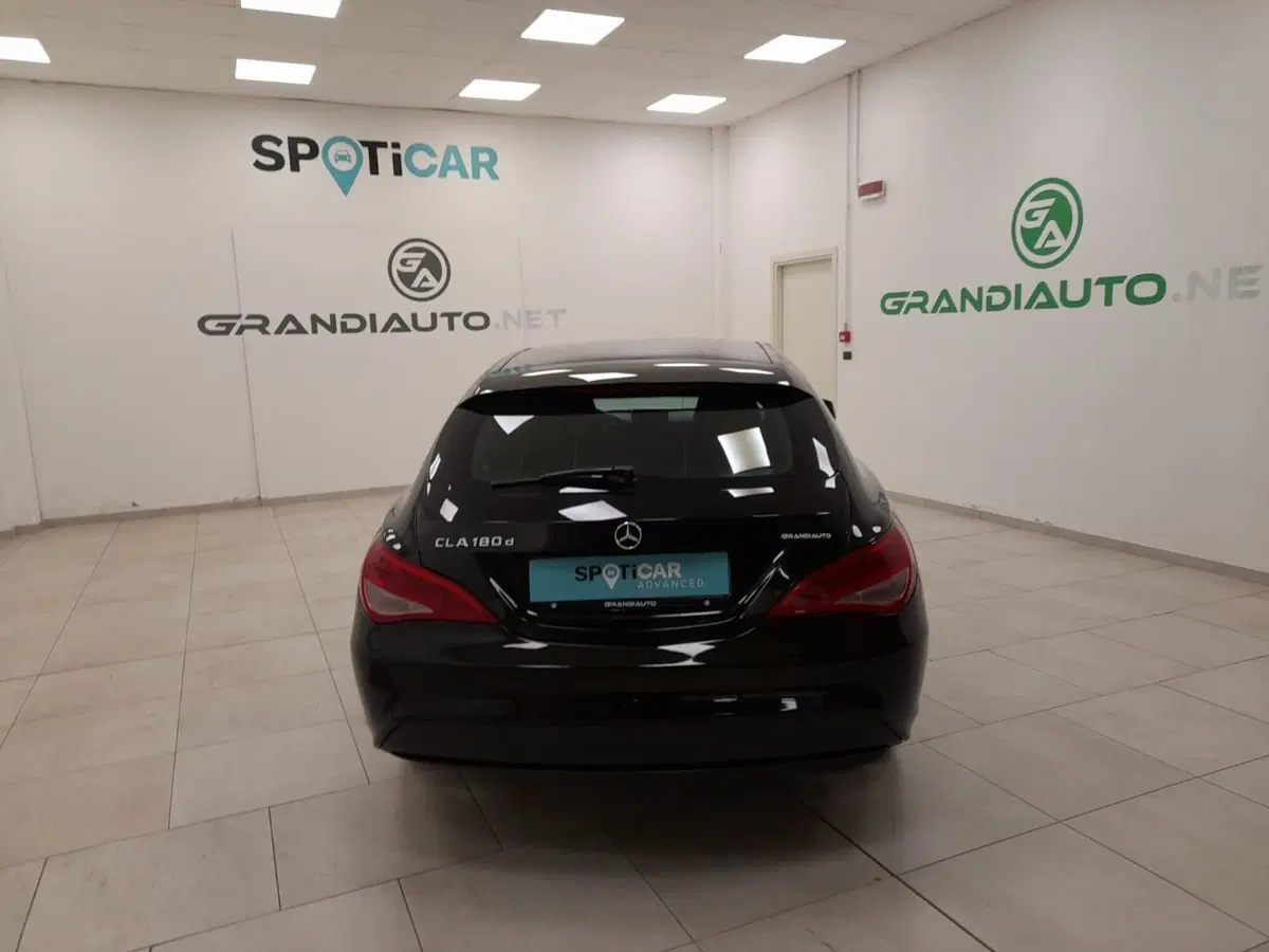 Mercedes-Benz CLA Shooting Brake usata a Alessandria (7)
