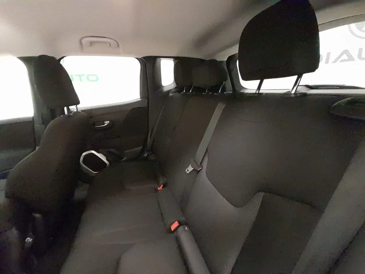 Jeep Renegade usata a Alessandria (19)