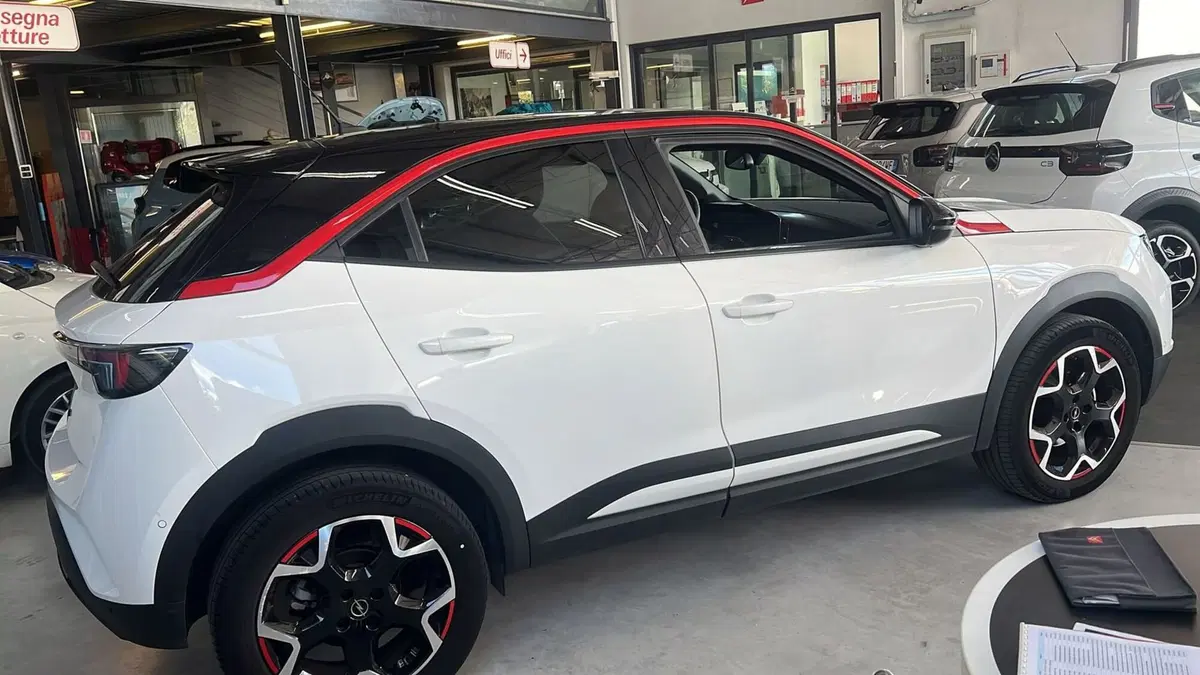 Opel Mokka usata a Savona (6)