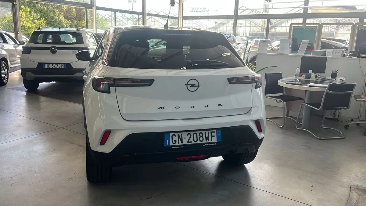 Opel Mokka usata a Savona (9)