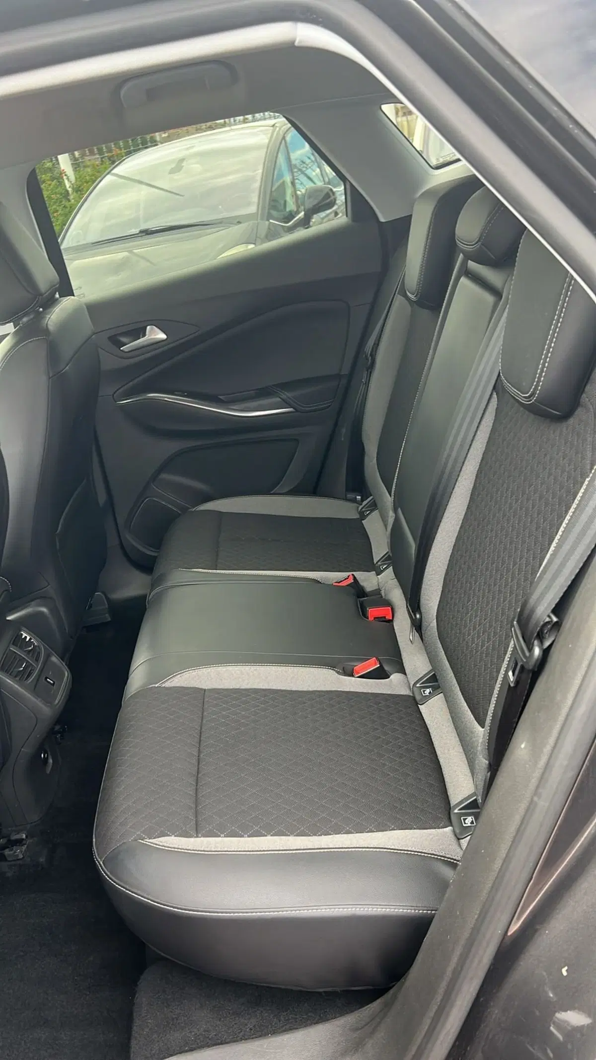 Opel Grandland X usata a Alessandria (7)