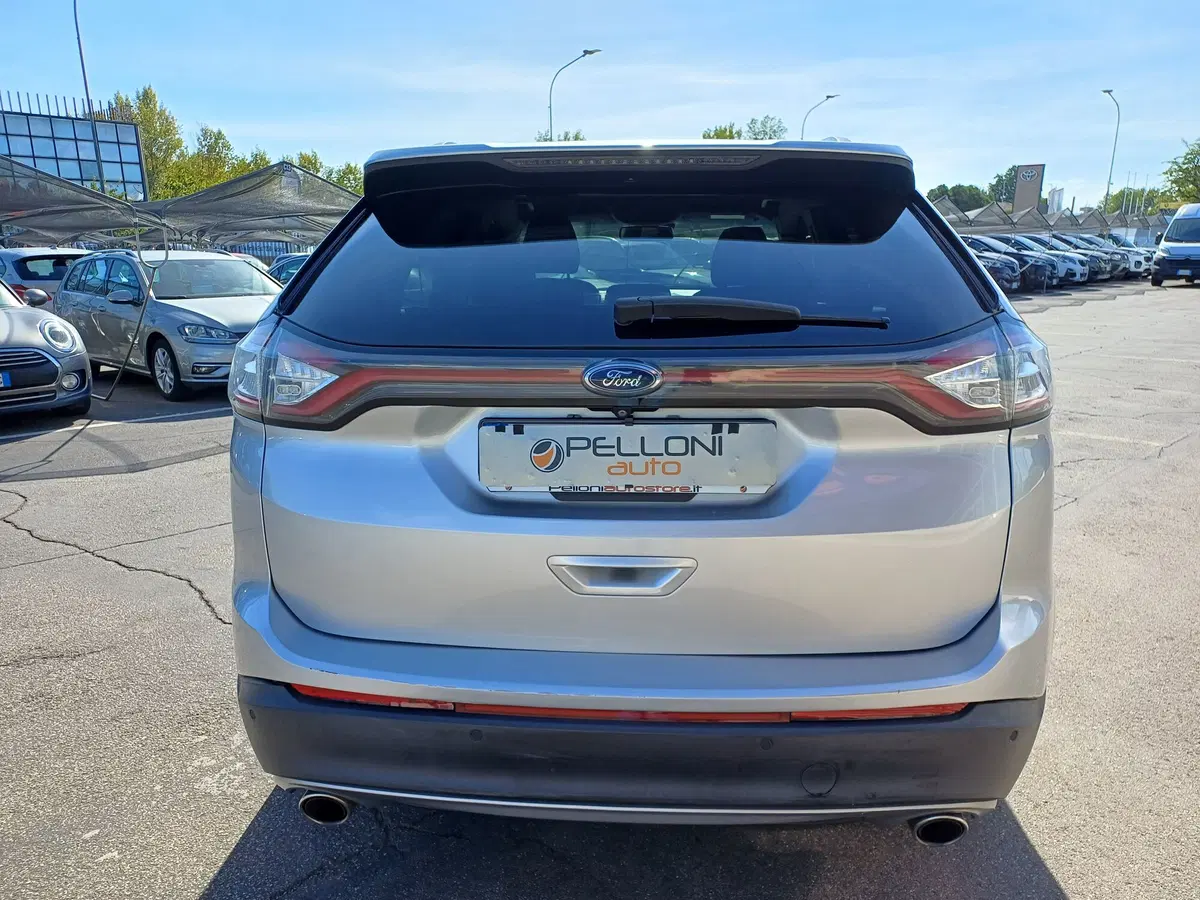 Ford Edge usata a Modena (18)