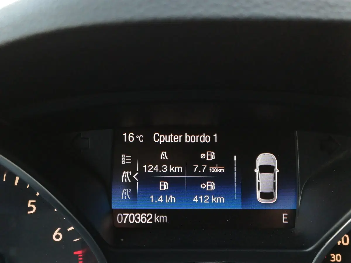 Ford Kuga usata a Modena (10)