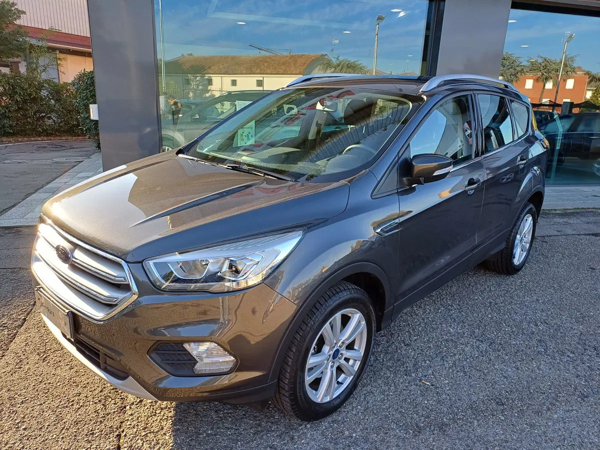 Ford Kuga usata a Modena (2)