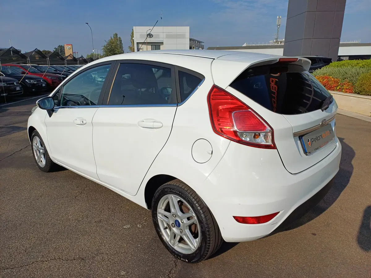 Ford Fiesta usata a Modena (9)