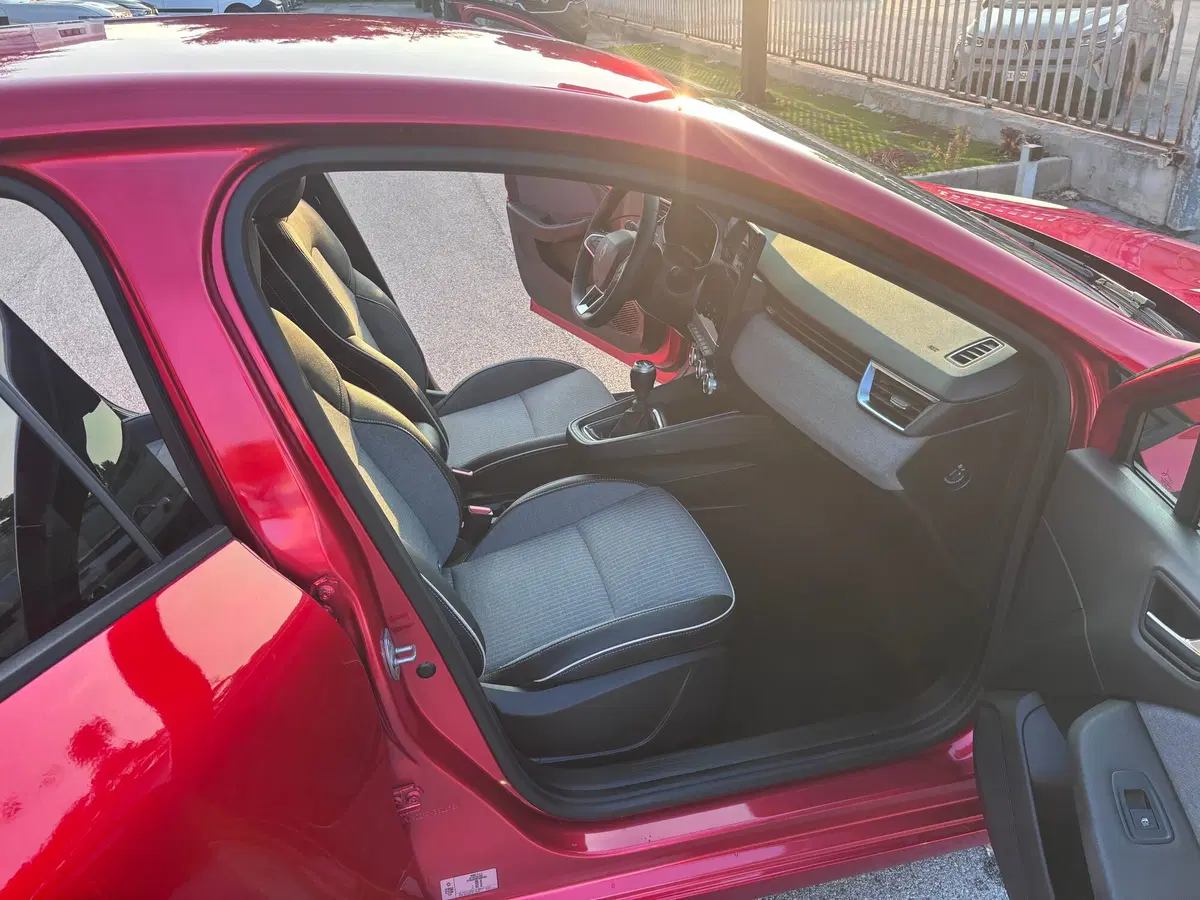 Renault Clio usata a Ancona (13)