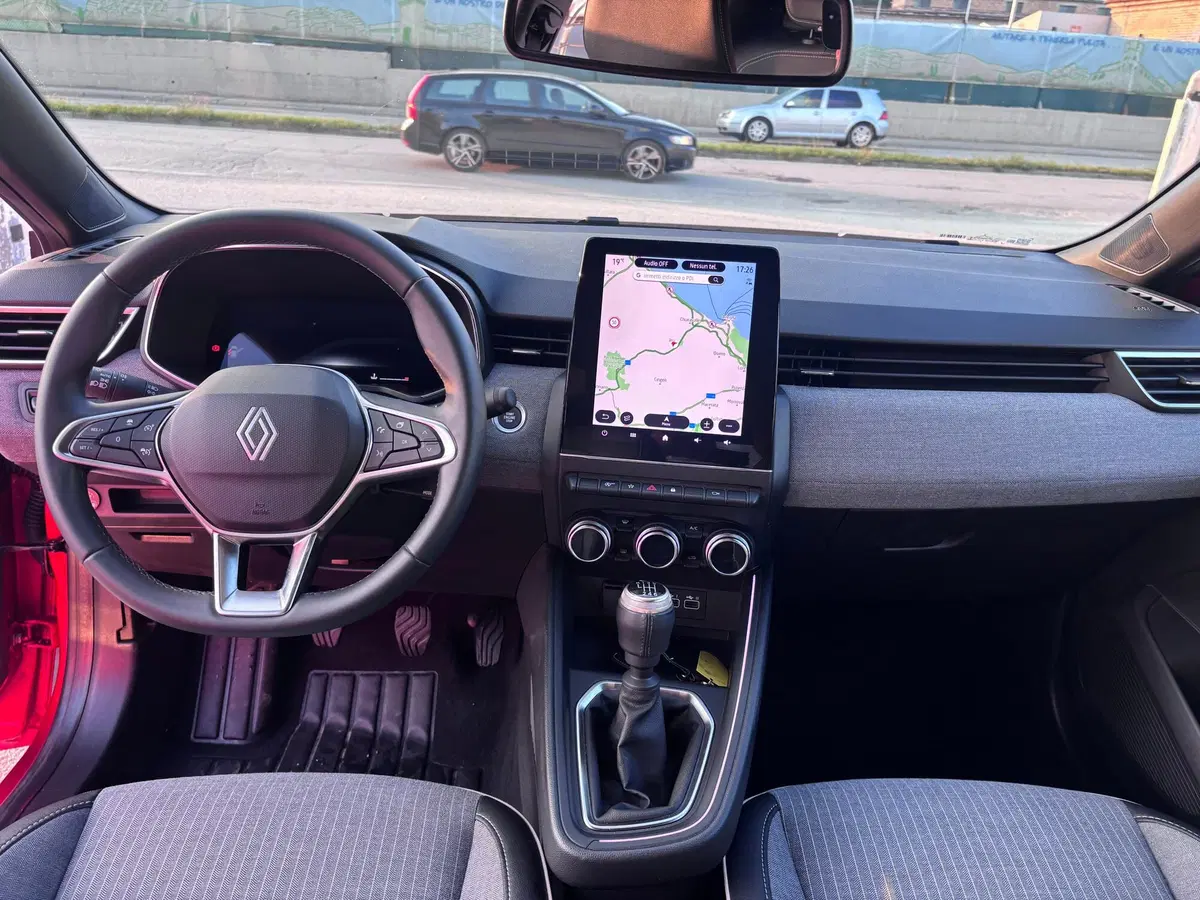 Renault Clio usata a Ancona (15)