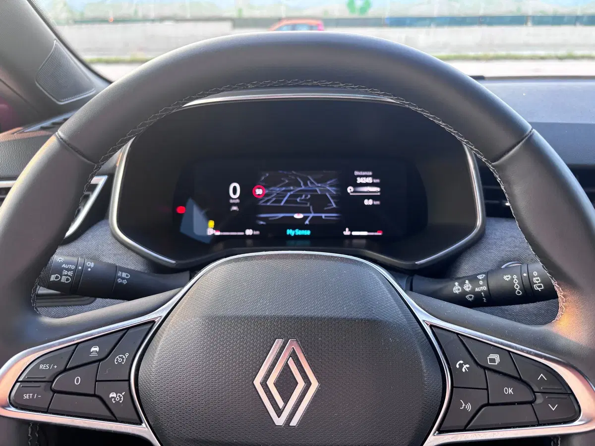 Renault Clio usata a Ancona (16)