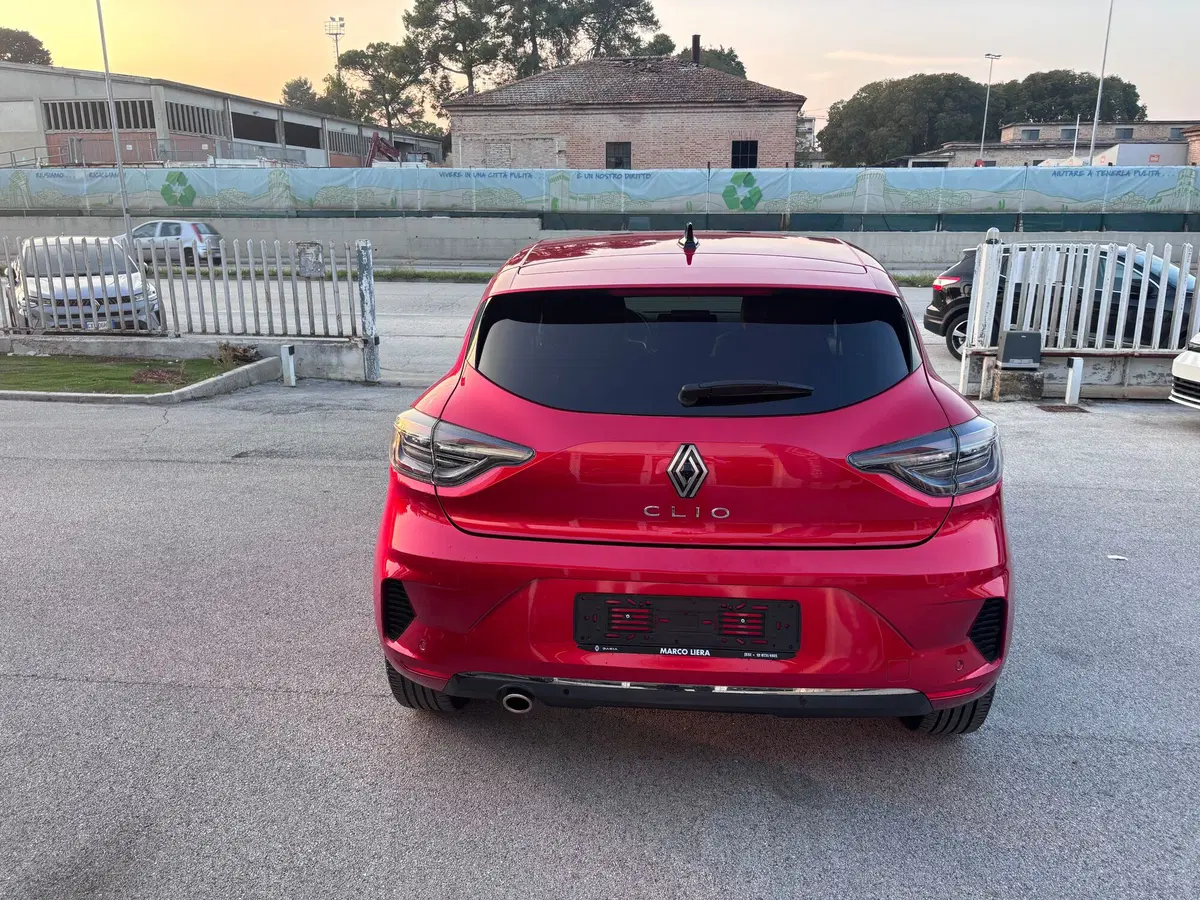 Renault Clio usata a Ancona (6)