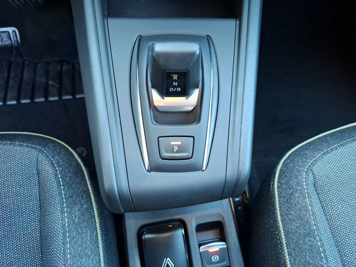 Renault Captur nuova a Latina (19)
