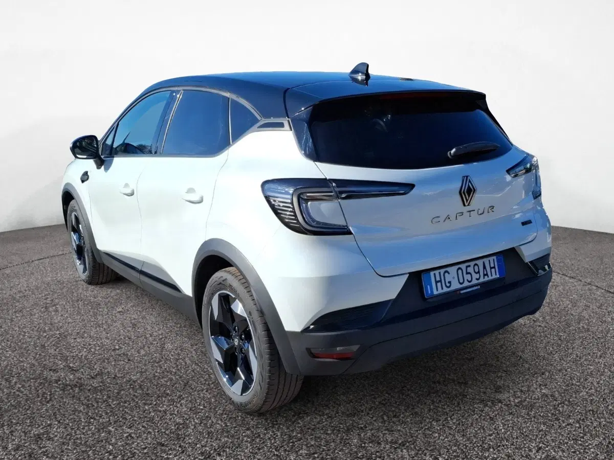 Renault Captur nuova a Latina (3)