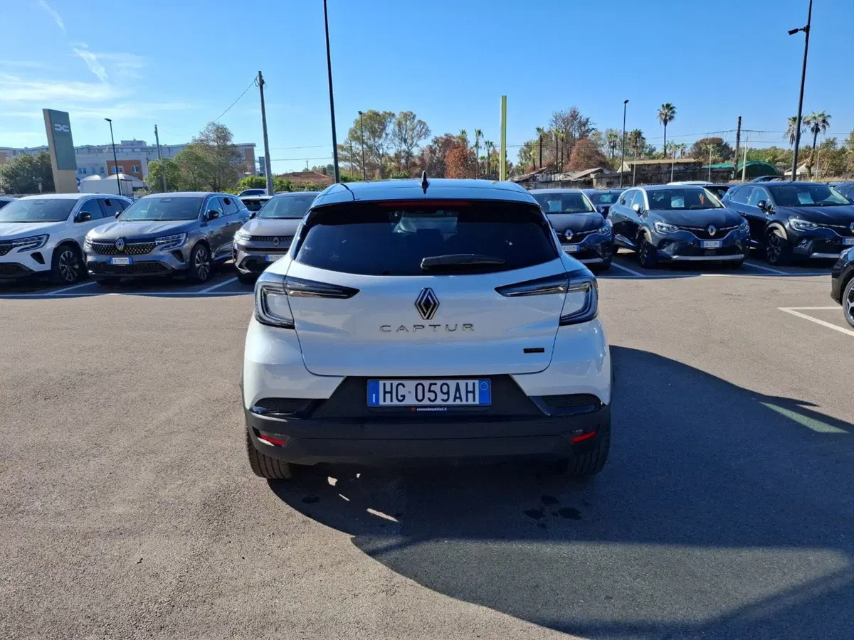 Renault Captur nuova a Latina (5)