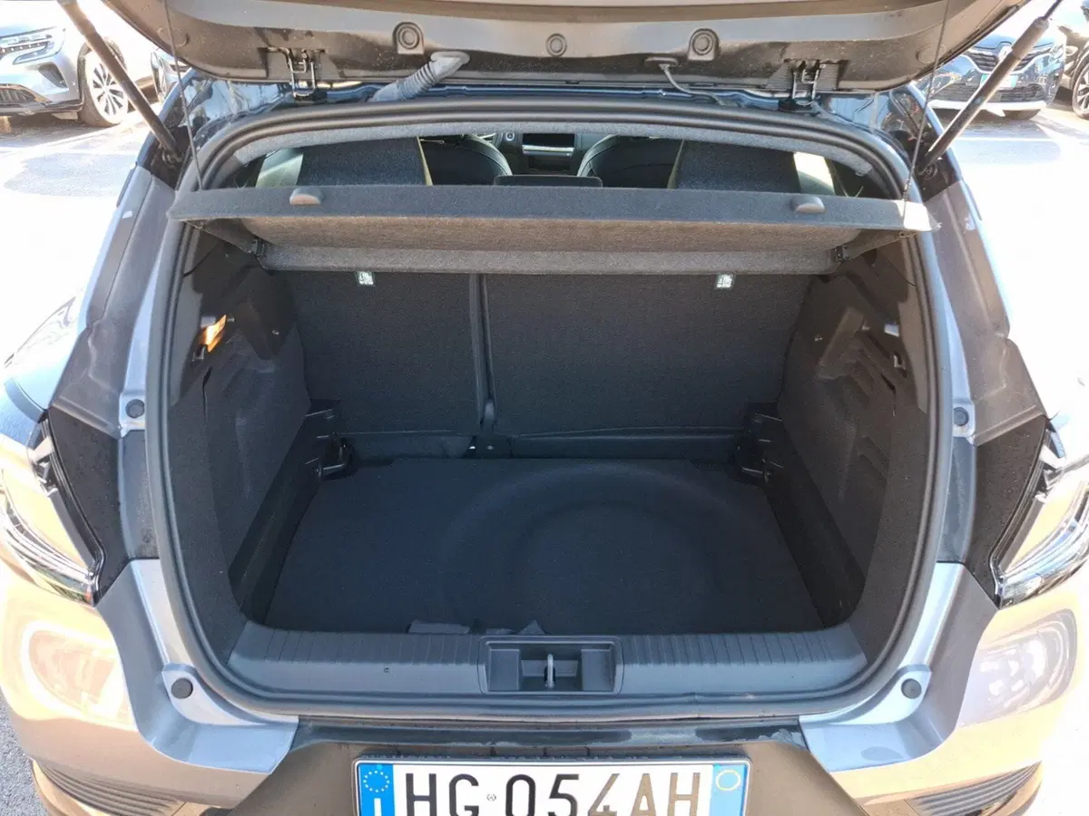 Renault Captur nuova a Latina (10)