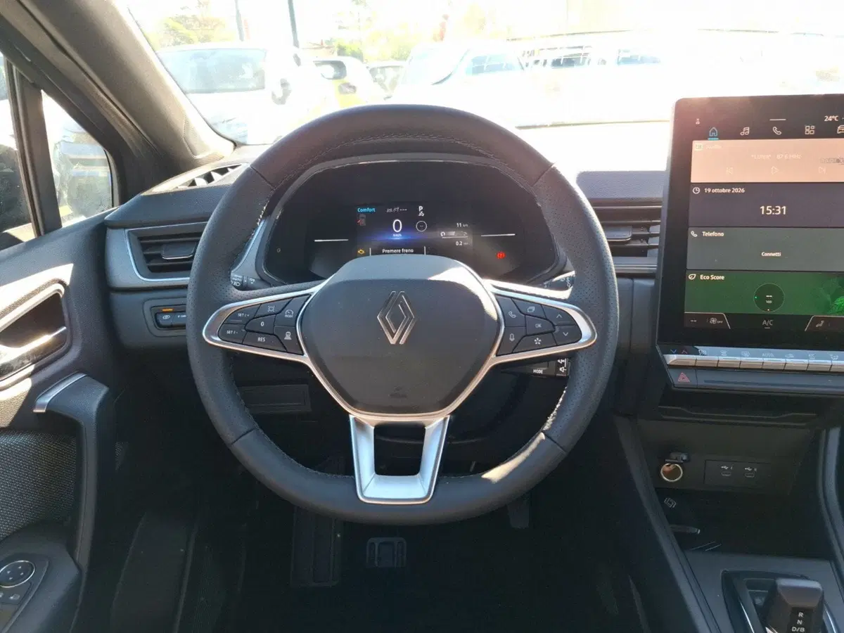 Renault Captur nuova a Latina (13)