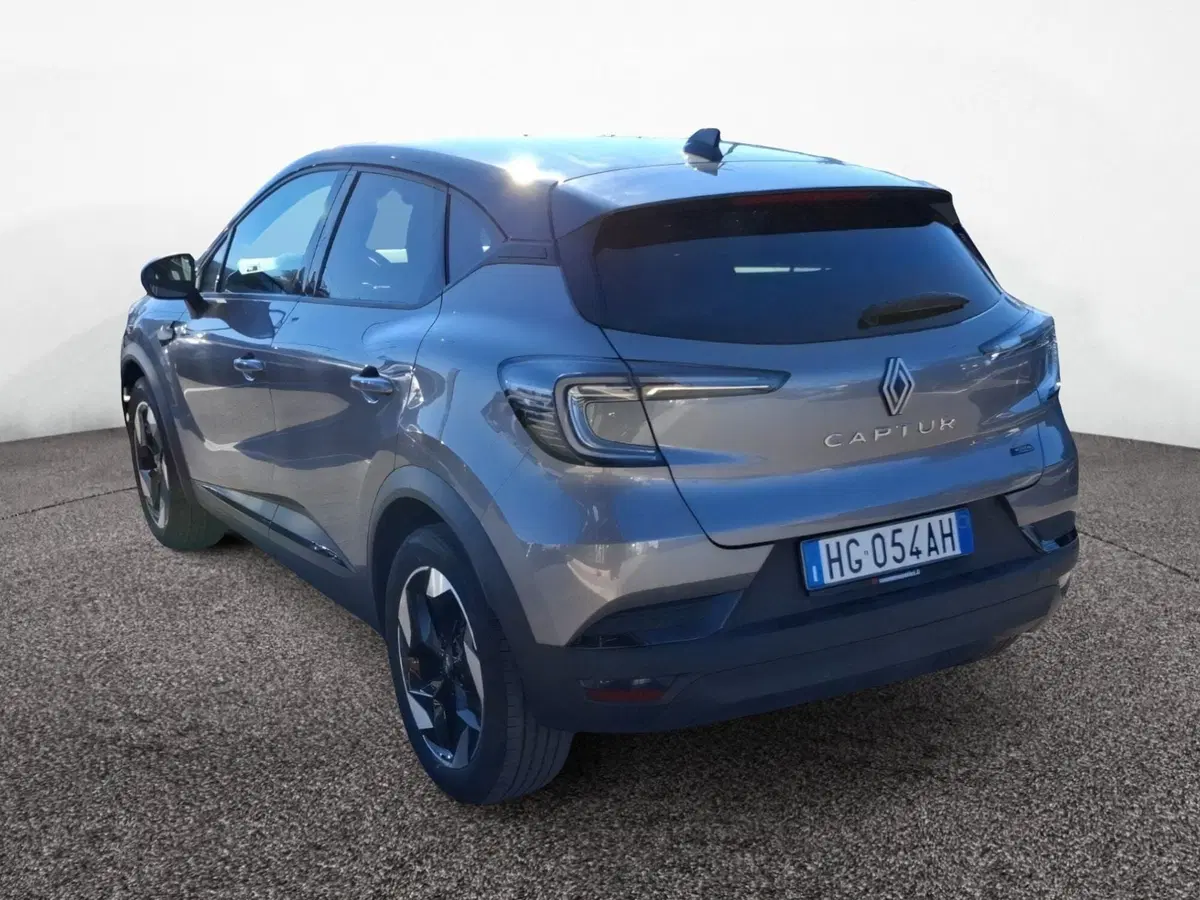 Renault Captur nuova a Latina (4)