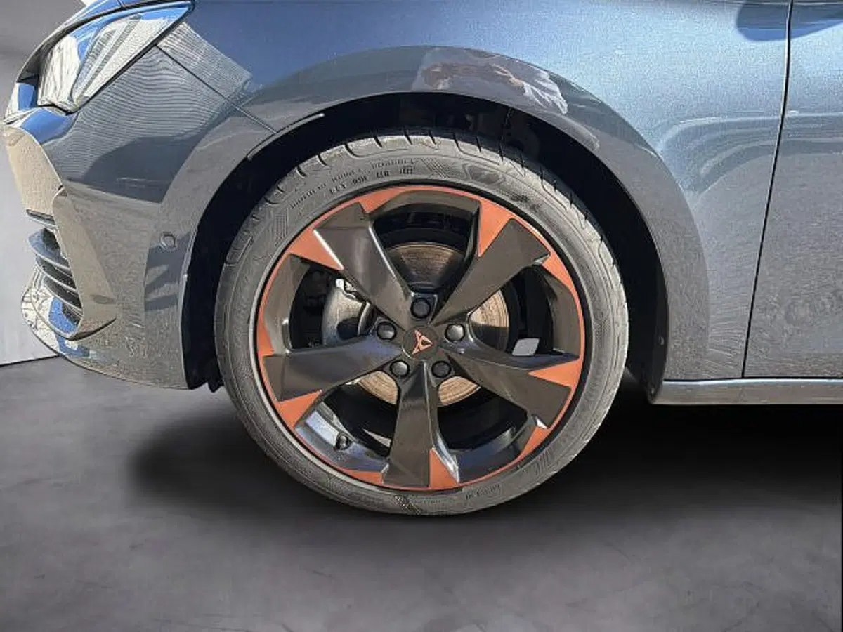 Cupra Leon usata a Vicenza (18)