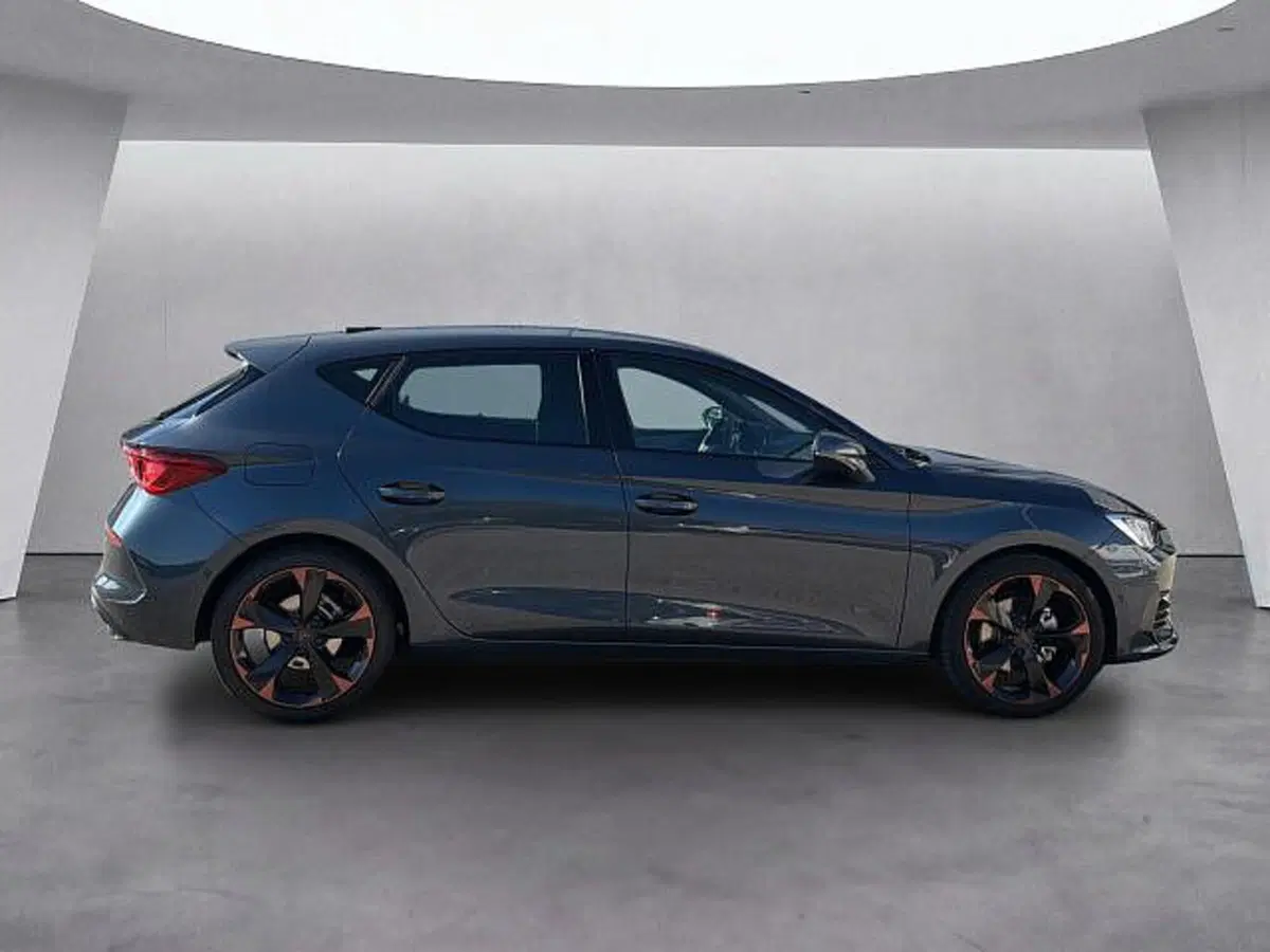 Cupra Leon usata a Vicenza (3)