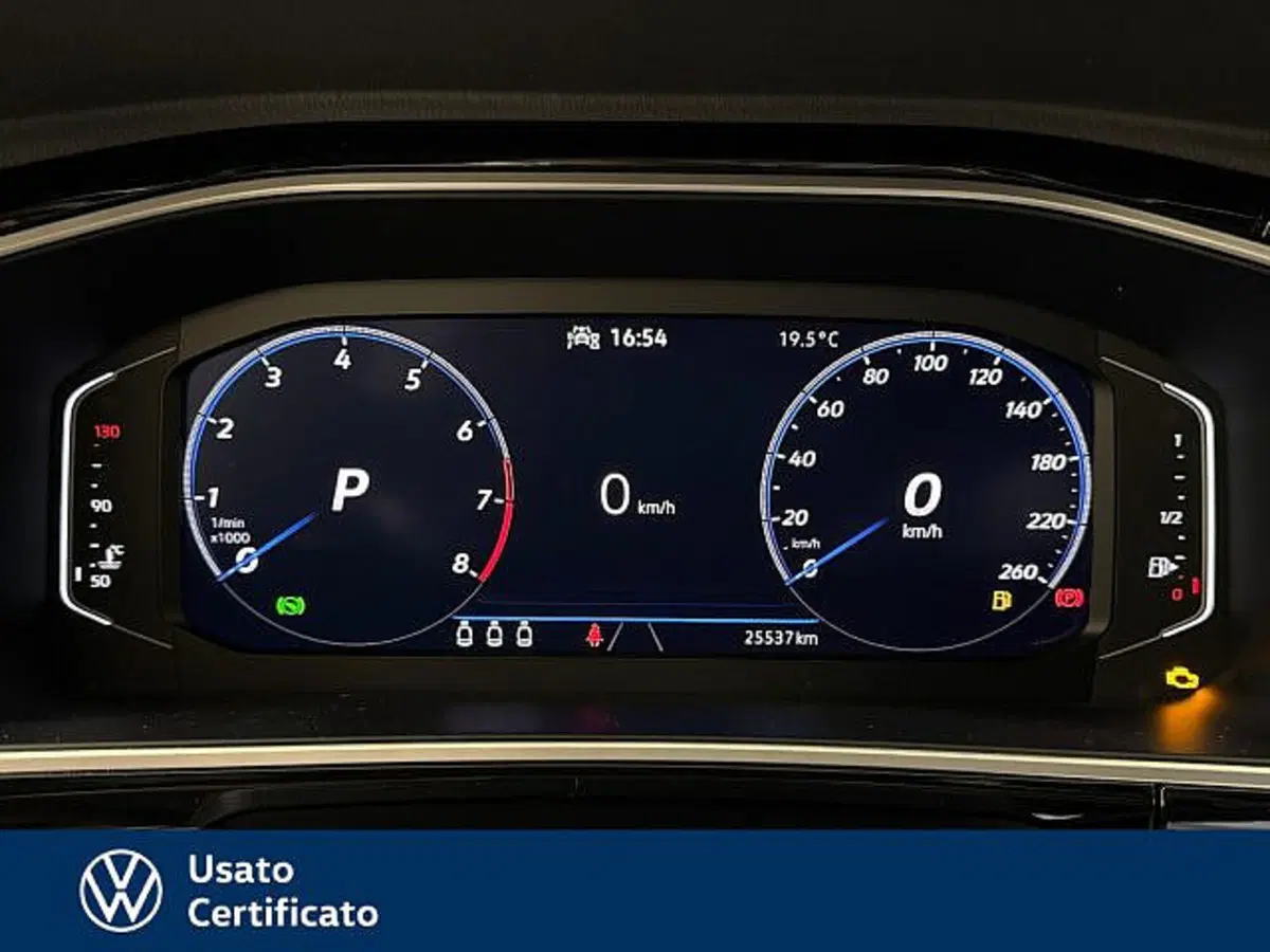 Volkswagen T-Roc usata a Vicenza (14)