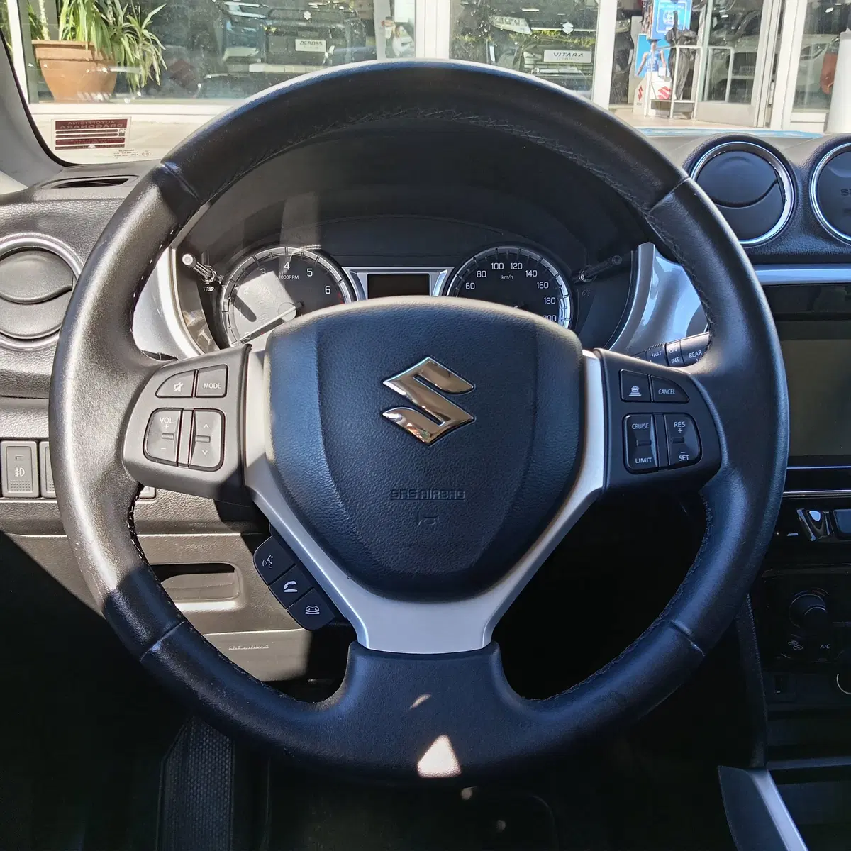 Suzuki Vitara usata a L'Aquila (14)