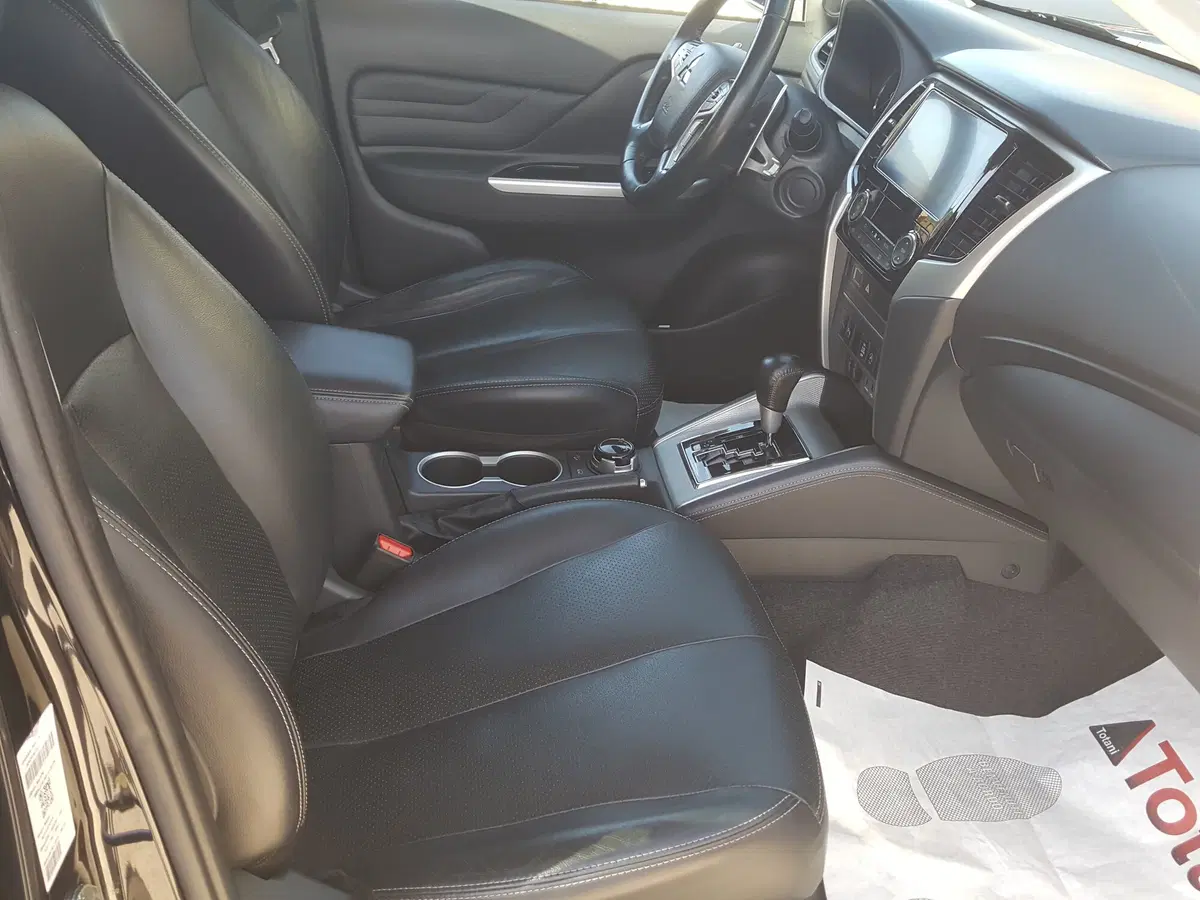 Mitsubishi L200 usata a L'Aquila (7)