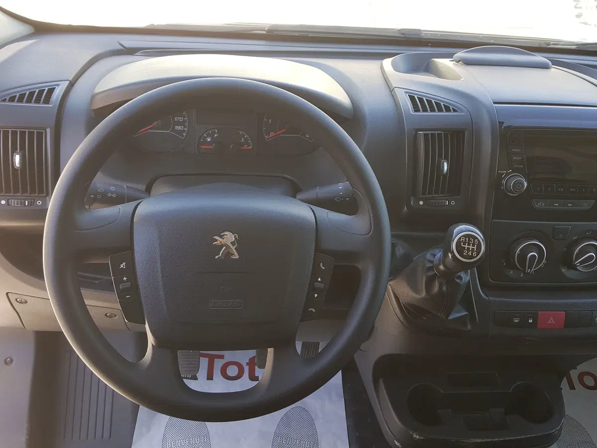 Peugeot Boxer Furgone usata a L'Aquila (18)