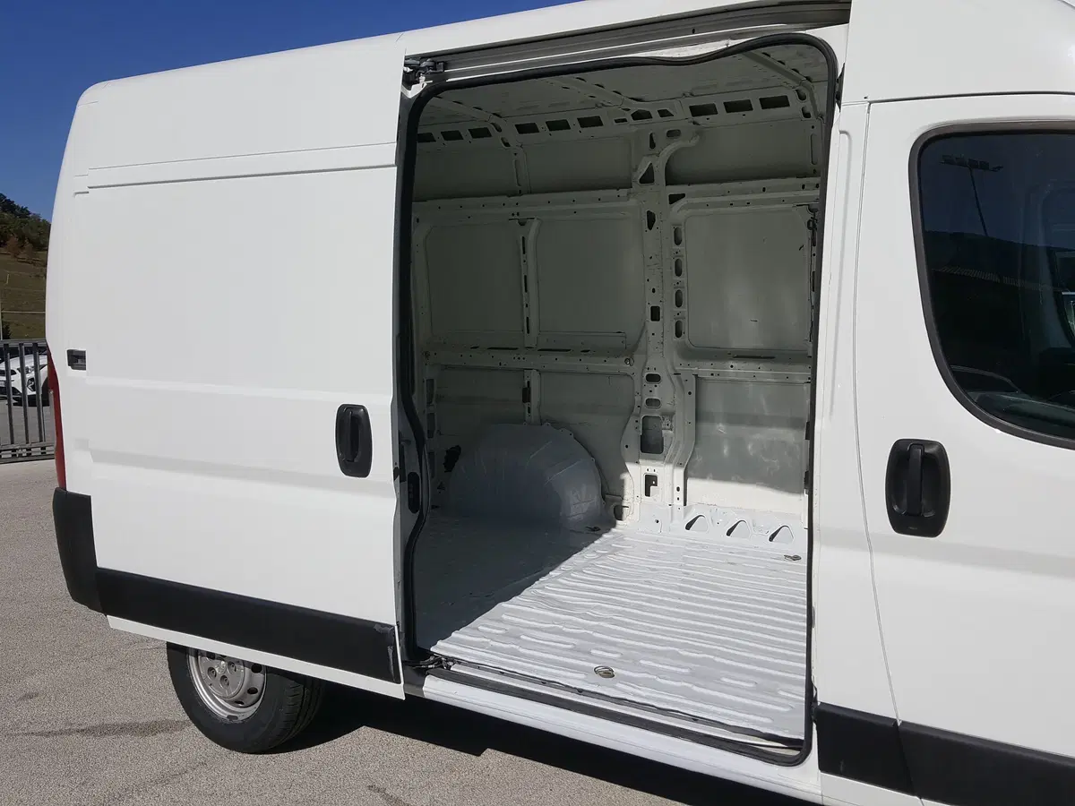 Peugeot Boxer Furgone usata a L'Aquila (6)