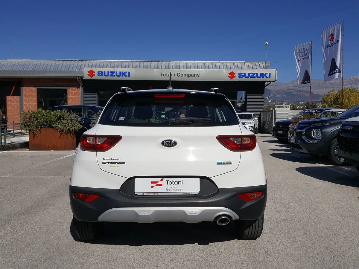 Kia Stonic usata a L'Aquila (16)