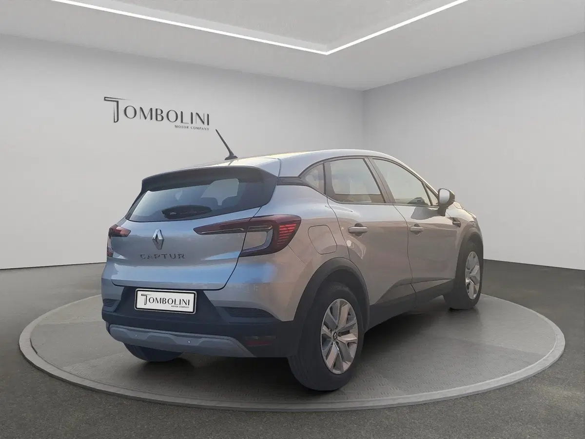 Renault Captur usata a Macerata (6)