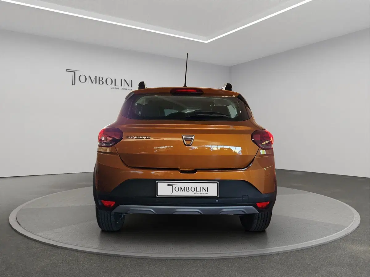 Dacia Sandero usata a Macerata (6)