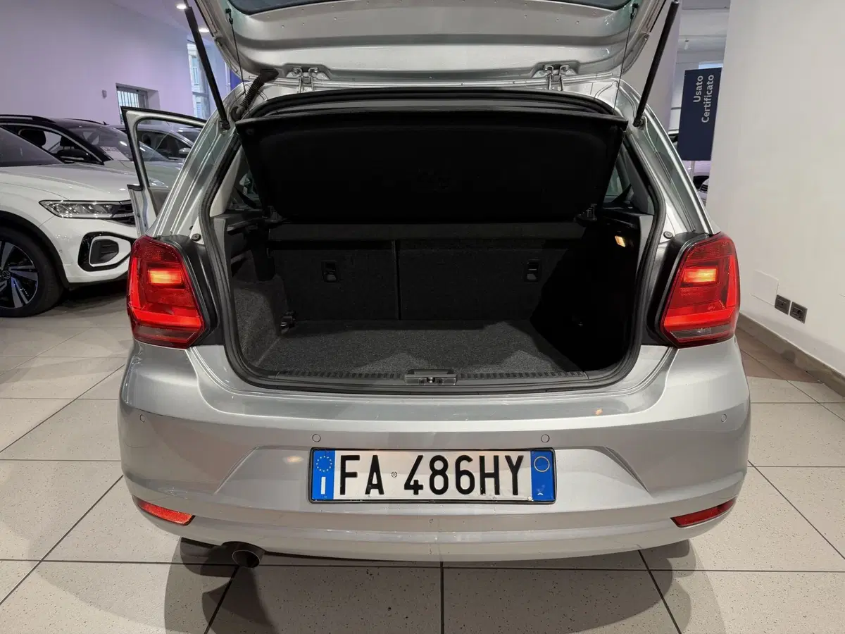 Volkswagen Polo usata a Genova (11)