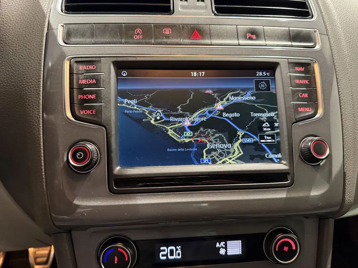 Volkswagen Polo usata a Genova (16)
