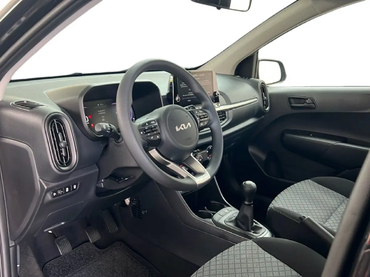 Kia Picanto nuova a Roma (15)