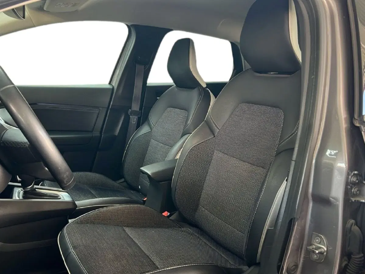 Renault Captur usata a Roma (12)