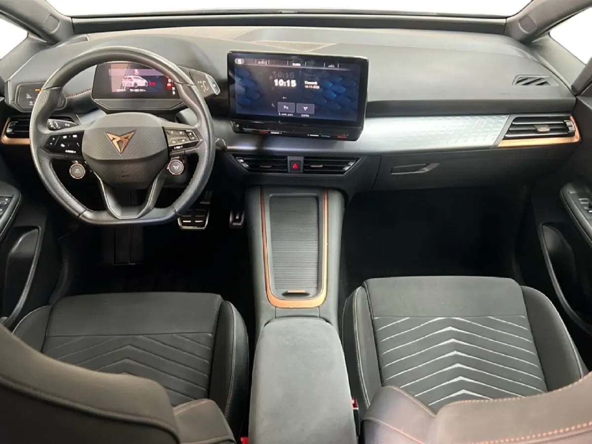 Cupra Born usata a Roma (11)